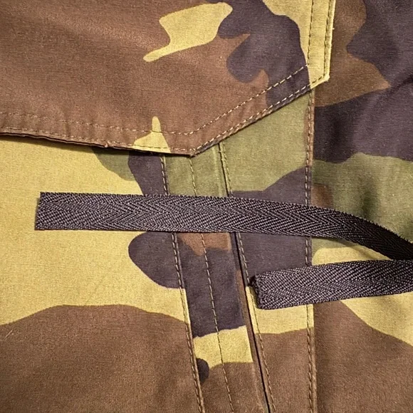 Canada Goose Camouflage Jacket - Picture 13 of 14